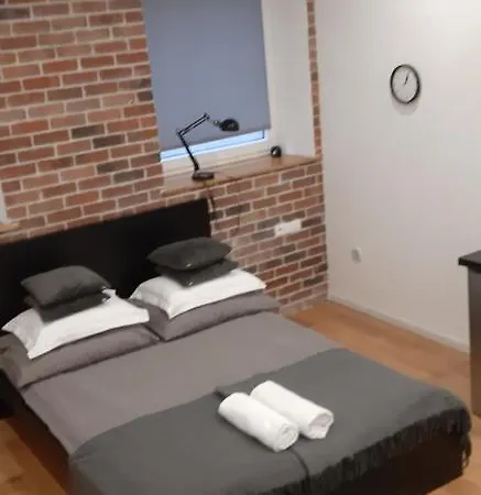 Topolowa Apartment *