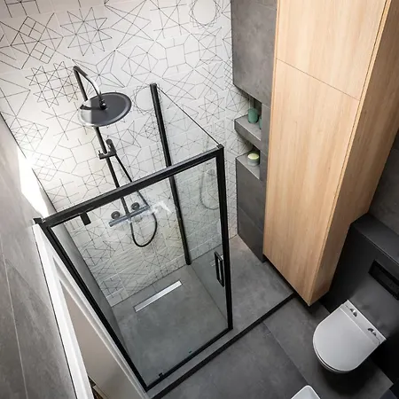 Smart - Old Town & Main Train Station - By Upstairs Apartment Krakow