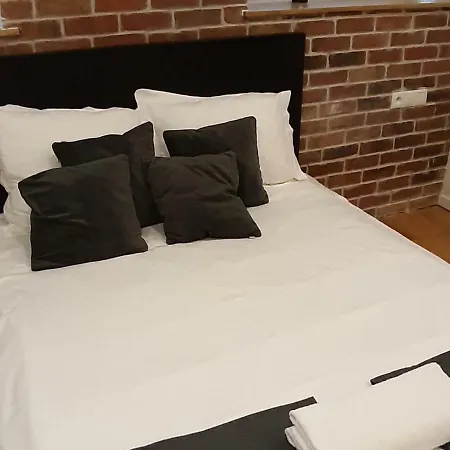 Topolowa Apartment *
